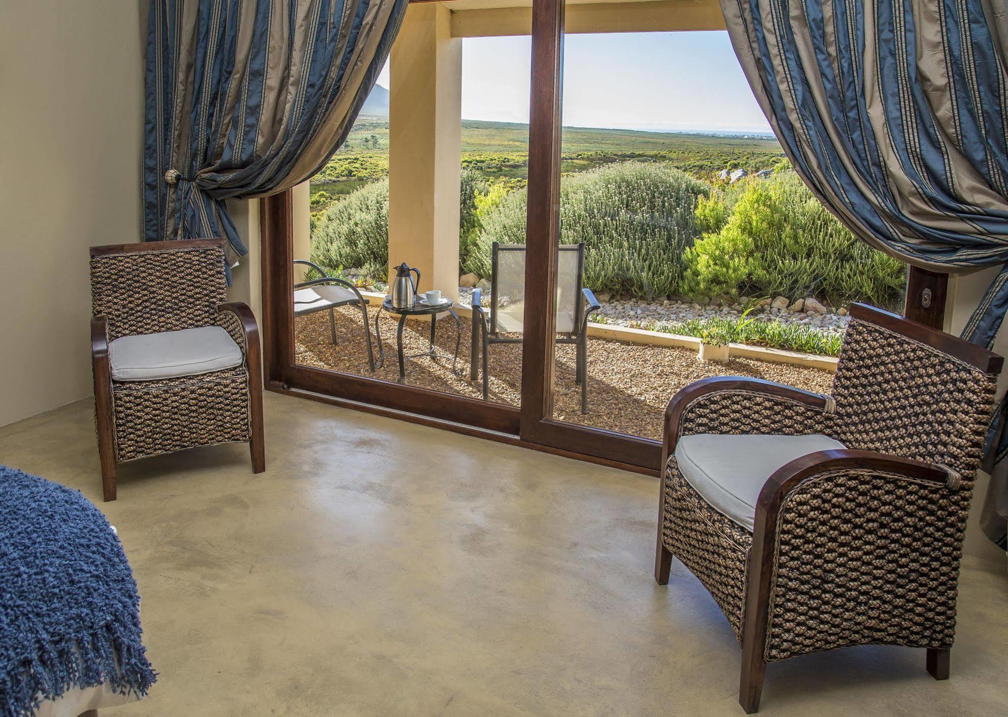 Kapensis Guesthouse Pringle Bay Ngoại thất bức ảnh